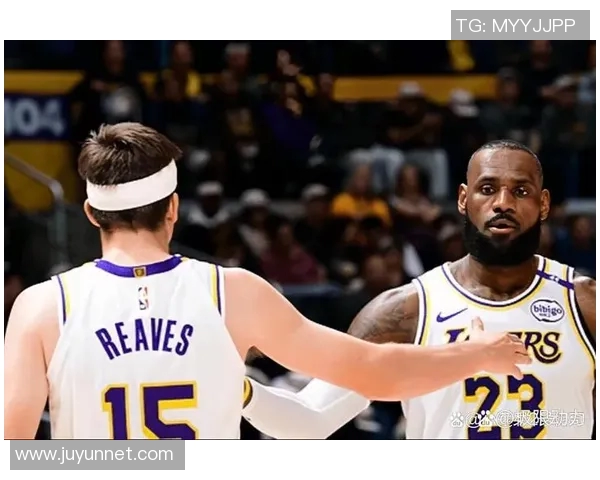 湖人对决热火观赛团激情碰撞篮球盛宴尽在眼前