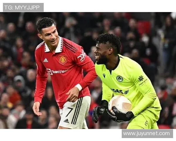 安粤兄对决曼联的精彩较量引发球迷热议与期待